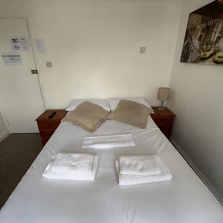 Carlton Court Hotel-3